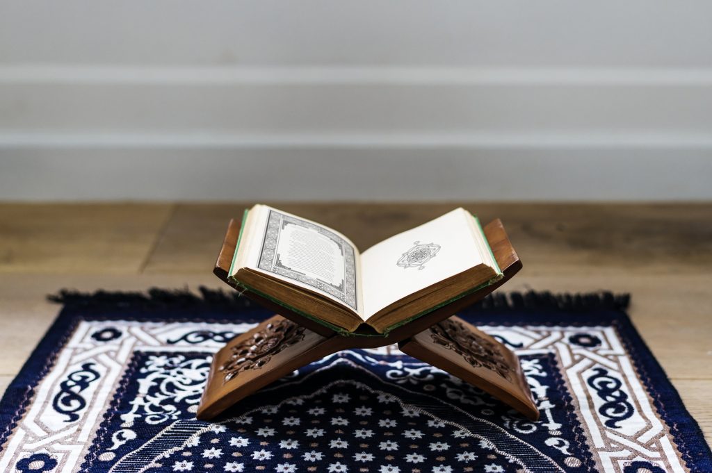 Ijaazah Quran classes,Quranic literacy,Moral and spiritual development,Islamic tradition,Cognitive skills development - 5 Benefits of Enrolling Your Children in Ijaazah Quran Classes - IJAAZAH Ijaazah Quran classes